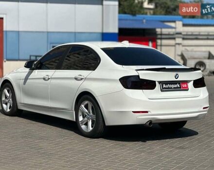 Білий БМВ 3 Серія, об'ємом двигуна 2 л та пробігом 184 тис. км за 12990 $, фото 7 на Automoto.ua
