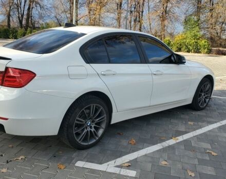 Білий БМВ 3 Серія, об'ємом двигуна 2 л та пробігом 145 тис. км за 12500 $, фото 4 на Automoto.ua