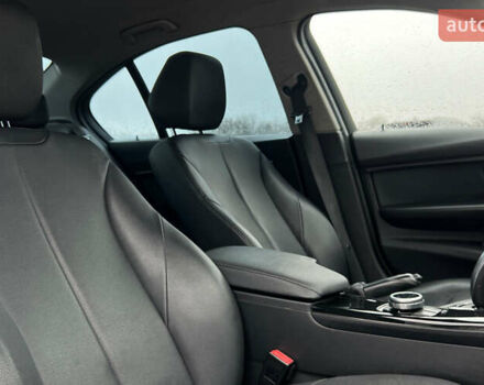 Білий БМВ 3 Серія, об'ємом двигуна 2 л та пробігом 297 тис. км за 10650 $, фото 16 на Automoto.ua