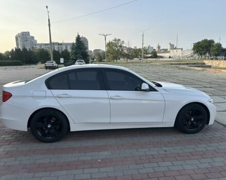 Белый БМВ 3 Серия, объемом двигателя 2 л и пробегом 112 тыс. км за 13500 $, фото 7 на Automoto.ua