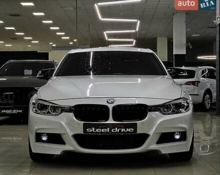 Белый БМВ 3 Серия, объемом двигателя 2 л и пробегом 156 тыс. км за 15399 $, фото 7 на Automoto.ua