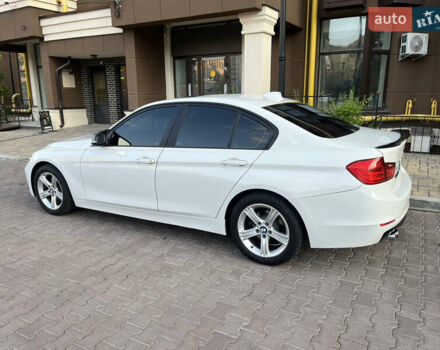 Белый БМВ 3 Серия, объемом двигателя 2 л и пробегом 196 тыс. км за 12300 $, фото 3 на Automoto.ua