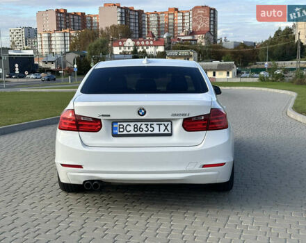 Белый БМВ 3 Серия, объемом двигателя 2 л и пробегом 114 тыс. км за 15700 $, фото 6 на Automoto.ua
