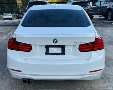 Белый БМВ 3 Серия, объемом двигателя 2 л и пробегом 81 тыс. км за 6400 $, фото 4 на Automoto.ua