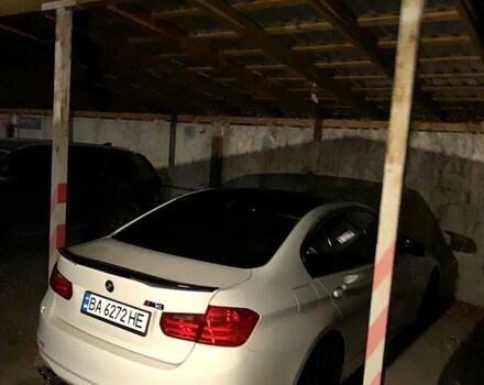 Белый БМВ 3 Серия, объемом двигателя 2 л и пробегом 170 тыс. км за 15900 $, фото 4 на Automoto.ua