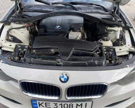 Белый БМВ 3 Серия, объемом двигателя 2 л и пробегом 172 тыс. км за 13000 $, фото 9 на Automoto.ua