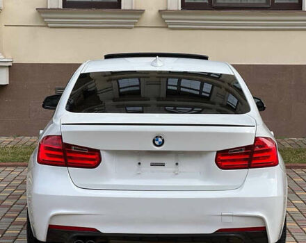 Белый БМВ 3 Серия, объемом двигателя 2 л и пробегом 180 тыс. км за 13000 $, фото 8 на Automoto.ua