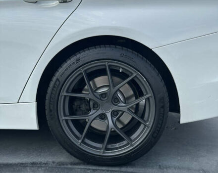 Белый БМВ 3 Серия, объемом двигателя 3 л и пробегом 140 тыс. км за 20000 $, фото 9 на Automoto.ua