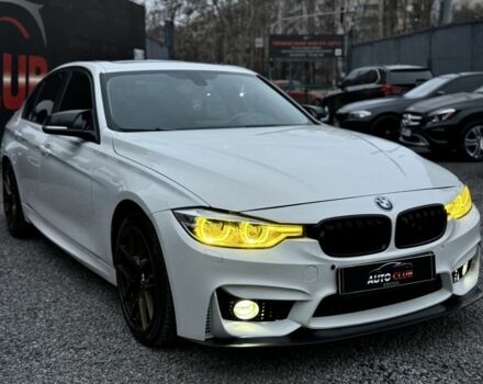 Білий БМВ 3 Серія, об'ємом двигуна 0 л та пробігом 200 тис. км за 12799 $, фото 3 на Automoto.ua