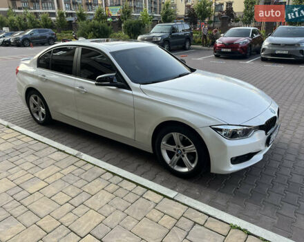 Белый БМВ 3 Серия, объемом двигателя 2 л и пробегом 196 тыс. км за 12300 $, фото 8 на Automoto.ua