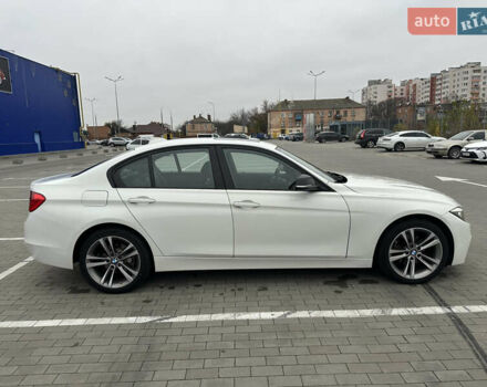 Білий БМВ 3 Серія, об'ємом двигуна 2 л та пробігом 210 тис. км за 14000 $, фото 4 на Automoto.ua