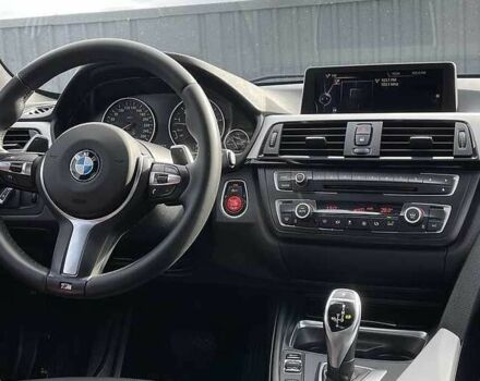 Белый БМВ 3 Серия, объемом двигателя 2 л и пробегом 130 тыс. км за 11000 $, фото 7 на Automoto.ua