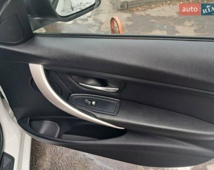 Белый БМВ 3 Серия, объемом двигателя 2 л и пробегом 132 тыс. км за 13500 $, фото 16 на Automoto.ua