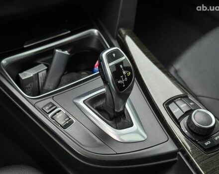 Белый БМВ 3 Серия, объемом двигателя 2 л и пробегом 189 тыс. км за 13290 $, фото 23 на Automoto.ua