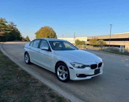 Белый БМВ 3 Серия, объемом двигателя 2 л и пробегом 88 тыс. км за 3600 $, фото 2 на Automoto.ua