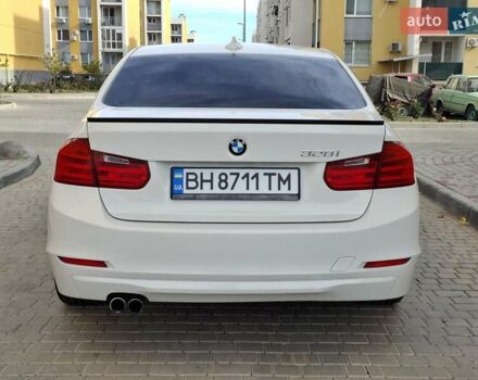 Білий БМВ 3 Серія, об'ємом двигуна 2 л та пробігом 240 тис. км за 9900 $, фото 3 на Automoto.ua