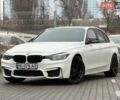 Белый БМВ 3 Серия, объемом двигателя 2 л и пробегом 175 тыс. км за 11900 $, фото 1 на Automoto.ua
