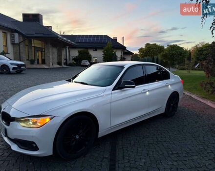 Белый БМВ 3 Серия, объемом двигателя 2 л и пробегом 220 тыс. км за 12900 $, фото 2 на Automoto.ua