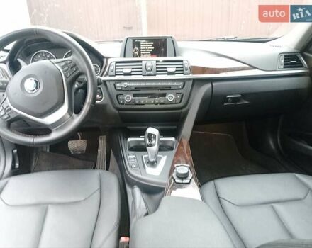 Білий БМВ 3 Серія, об'ємом двигуна 2 л та пробігом 141 тис. км за 13700 $, фото 5 на Automoto.ua