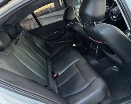 Білий БМВ 3 Серія, об'ємом двигуна 3 л та пробігом 178 тис. км за 18000 $, фото 11 на Automoto.ua