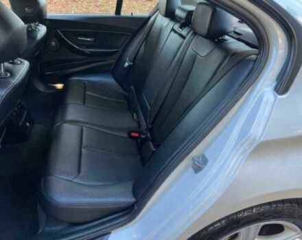 Белый БМВ 3 Серия, объемом двигателя 2 л и пробегом 99 тыс. км за 3000 $, фото 11 на Automoto.ua