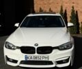 Білий БМВ 3 Серія, об'ємом двигуна 2 л та пробігом 180 тис. км за 13900 $, фото 1 на Automoto.ua