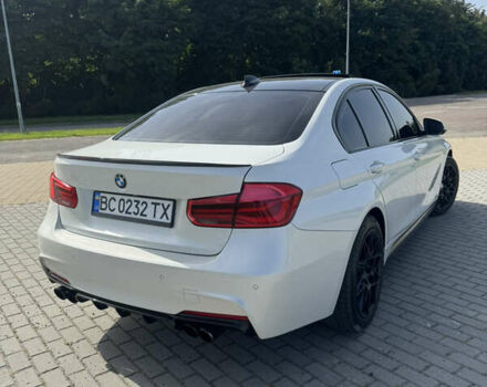 Белый БМВ 3 Серия, объемом двигателя 2 л и пробегом 155 тыс. км за 19500 $, фото 7 на Automoto.ua