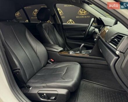 Белый БМВ 3 Серия, объемом двигателя 2.98 л и пробегом 178 тыс. км за 16500 $, фото 14 на Automoto.ua