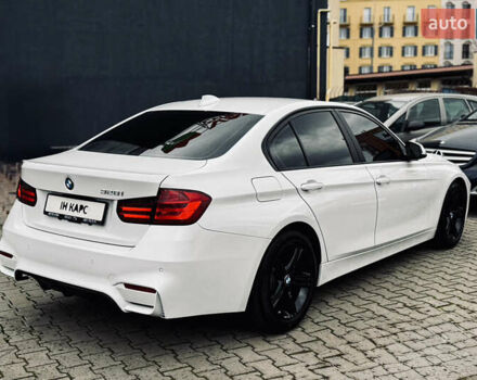 Белый БМВ 3 Серия, объемом двигателя 2 л и пробегом 122 тыс. км за 17700 $, фото 4 на Automoto.ua