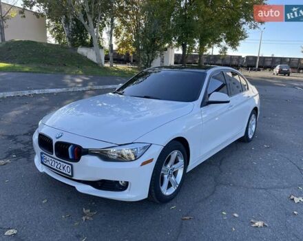 Білий БМВ 3 Серія, об'ємом двигуна 2 л та пробігом 71 тис. км за 15500 $, фото 11 на Automoto.ua
