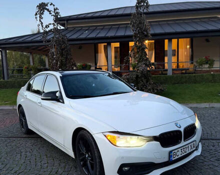 Белый БМВ 3 Серия, объемом двигателя 2 л и пробегом 220 тыс. км за 12900 $, фото 6 на Automoto.ua