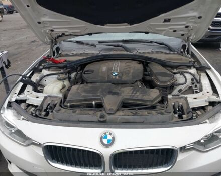 Білий БМВ 3 Серія, об'ємом двигуна 2 л та пробігом 114 тис. км за 11000 $, фото 10 на Automoto.ua