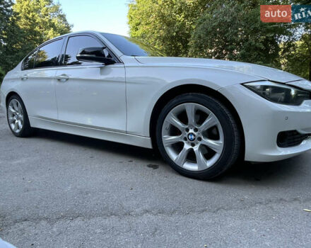 Білий БМВ 3 Серія, об'ємом двигуна 2 л та пробігом 170 тис. км за 15200 $, фото 4 на Automoto.ua