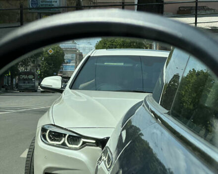 Білий БМВ 3 Серія, об'ємом двигуна 2 л та пробігом 159 тис. км за 21000 $, фото 11 на Automoto.ua