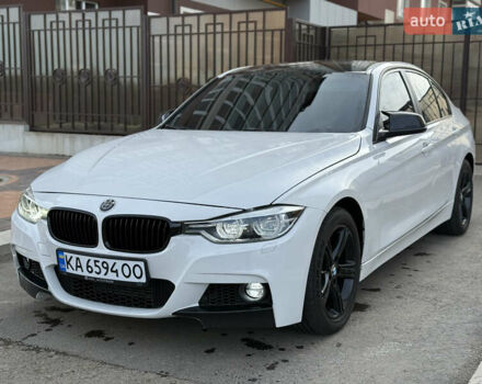 БМВ 3 Серия 2015 в Умани на Automoto.ua Белый БМВ 3 Серия, объемом двигателя 2 л и пробегом 155 тыс. км за 12950 $, фото 2 на Automoto.ua