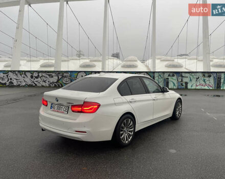 Белый БМВ 3 Серия, объемом двигателя 2 л и пробегом 125 тыс. км за 13500 $, фото 12 на Automoto.ua