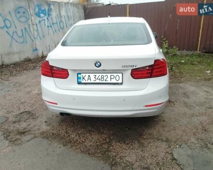 Білий БМВ 3 Серія, об'ємом двигуна 2 л та пробігом 141 тис. км за 13700 $, фото 30 на Automoto.ua