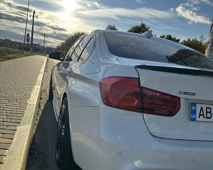 Белый БМВ 3 Серия, объемом двигателя 3 л и пробегом 123 тыс. км за 25000 $, фото 76 на Automoto.ua
