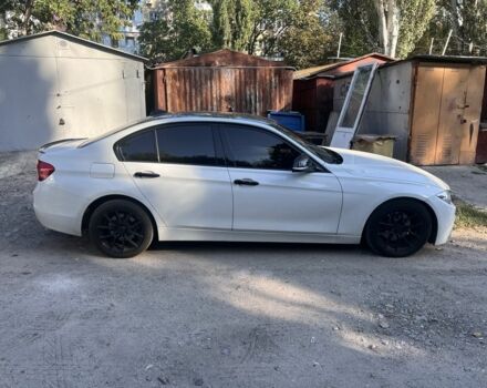 Белый БМВ 3 Серия, объемом двигателя 2 л и пробегом 191 тыс. км за 12500 $, фото 2 на Automoto.ua