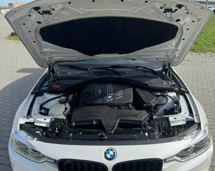 Белый БМВ 3 Серия, объемом двигателя 2 л и пробегом 155 тыс. км за 19500 $, фото 21 на Automoto.ua