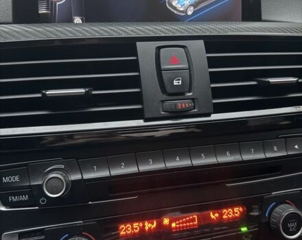 Білий БМВ 3 Серія, об'ємом двигуна 3 л та пробігом 205 тис. км за 15699 $, фото 19 на Automoto.ua