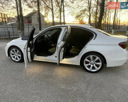 Білий БМВ 3 Серія, об'ємом двигуна 2 л та пробігом 187 тис. км за 14000 $, фото 3 на Automoto.ua