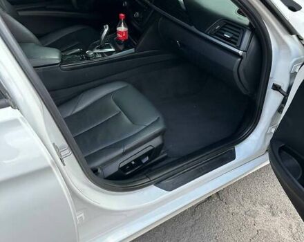 Белый БМВ 3 Серия, объемом двигателя 2 л и пробегом 130 тыс. км за 13500 $, фото 7 на Automoto.ua