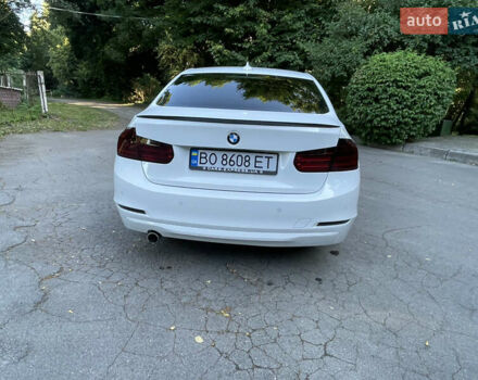 Білий БМВ 3 Серія, об'ємом двигуна 2 л та пробігом 170 тис. км за 15200 $, фото 18 на Automoto.ua
