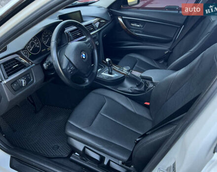 Белый БМВ 3 Серия, объемом двигателя 2 л и пробегом 110 тыс. км за 13699 $, фото 12 на Automoto.ua