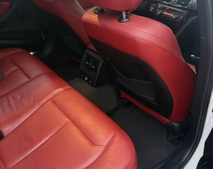 Білий БМВ 3 Серія, об'ємом двигуна 3 л та пробігом 205 тис. км за 15699 $, фото 14 на Automoto.ua