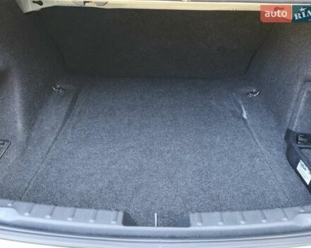 Белый БМВ 3 Серия, объемом двигателя 2 л и пробегом 202 тыс. км за 13400 $, фото 22 на Automoto.ua