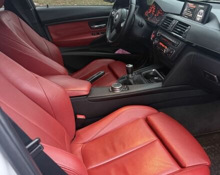 Білий БМВ 3 Серія, об'ємом двигуна 3 л та пробігом 205 тис. км за 15699 $, фото 15 на Automoto.ua