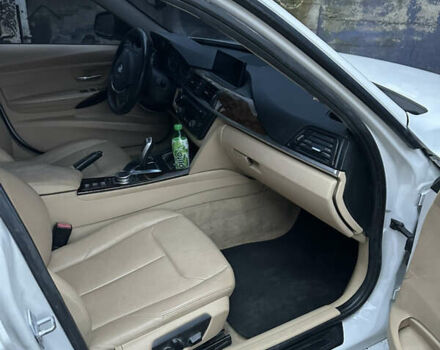 Білий БМВ 3 Серія, об'ємом двигуна 2 л та пробігом 226 тис. км за 11000 $, фото 7 на Automoto.ua