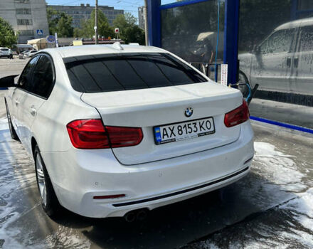 Белый БМВ 3 Серия, объемом двигателя 2 л и пробегом 233 тыс. км за 15000 $, фото 1 на Automoto.ua